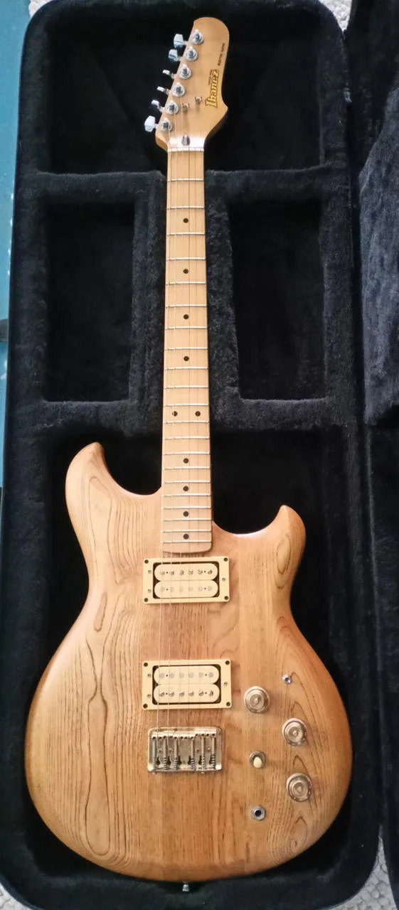 Elektrická kytara Ibanez SB70, Made in Japan