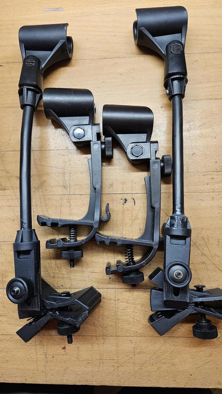 Prodám zpěvový  mikrofon LD System LD 1020 a objímky.