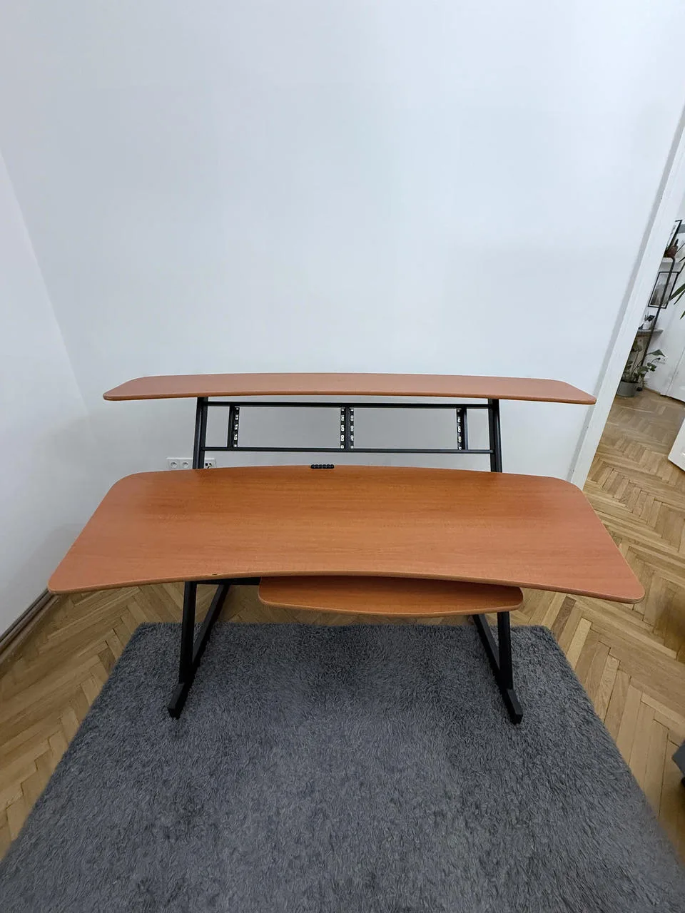Velký studiový / pracovní stůl (196 cm)