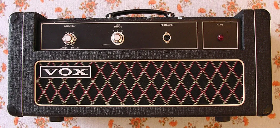Zesilovač Vox D-Bass