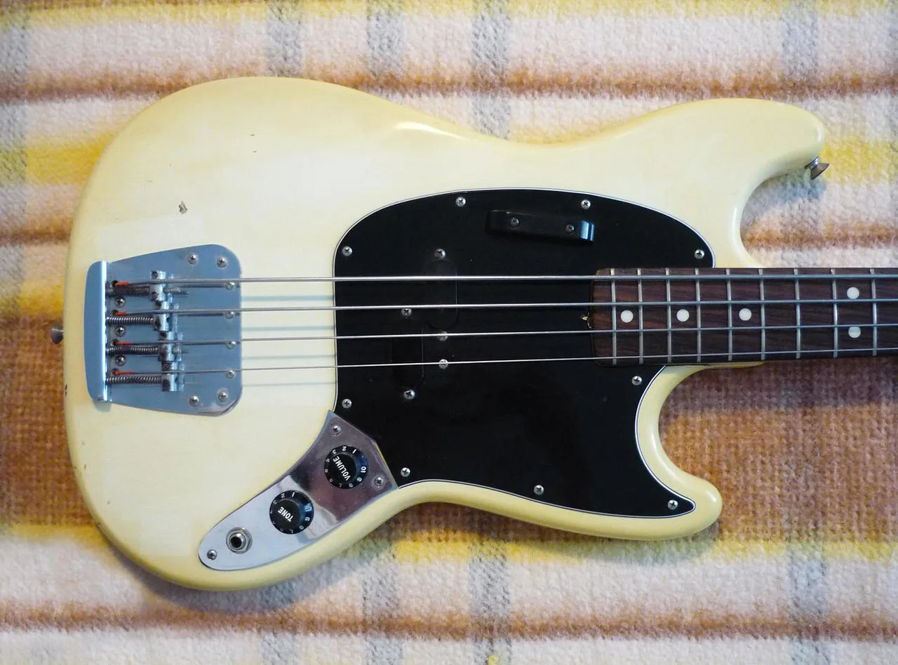 Fender Mustang Bass * r .v. 1977-78 * Made in USA *