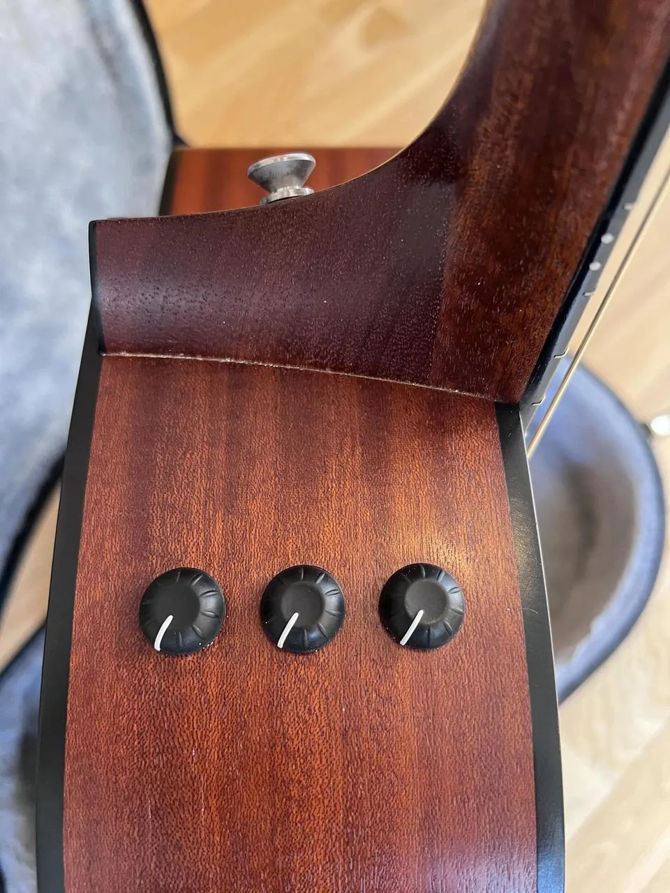 Taylor 110ce – Elektroakustická kytar + pevný kufr