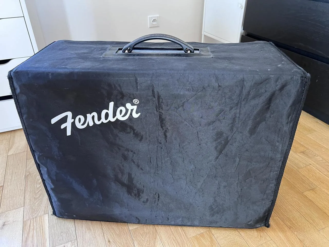 Fender Hot Rod Deluxe III - Limited Edition+Eminence Wizard