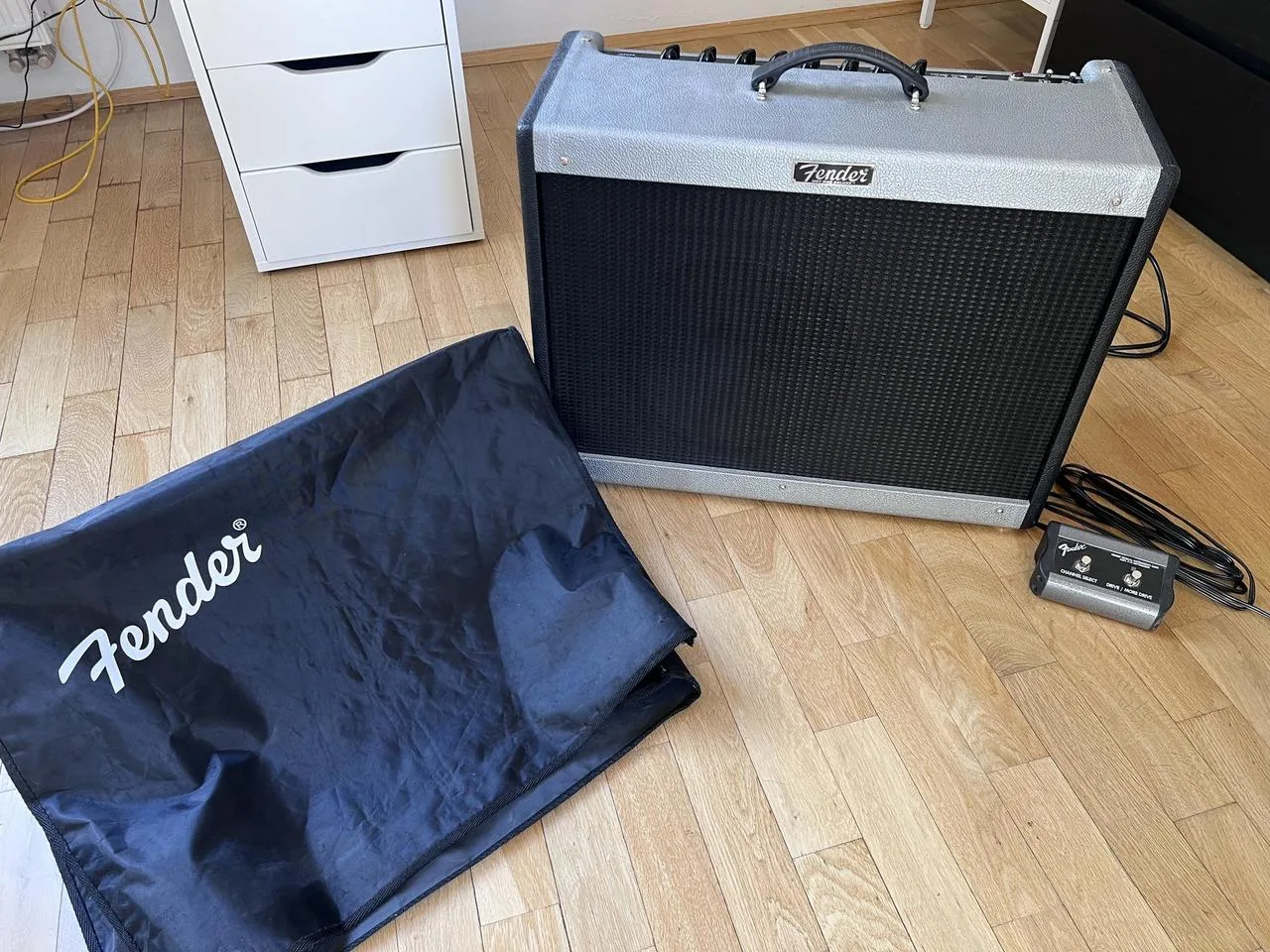 Fender Hot Rod Deluxe III - Limited Edition+Eminence Wizard