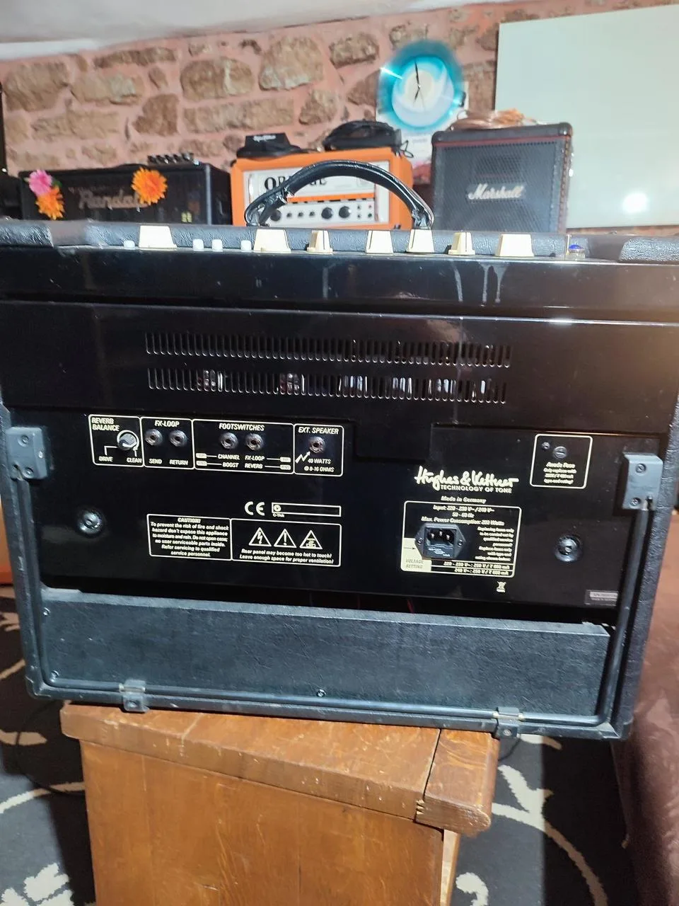 Prodám Kombo Hughes & Kettner Quad EL 84