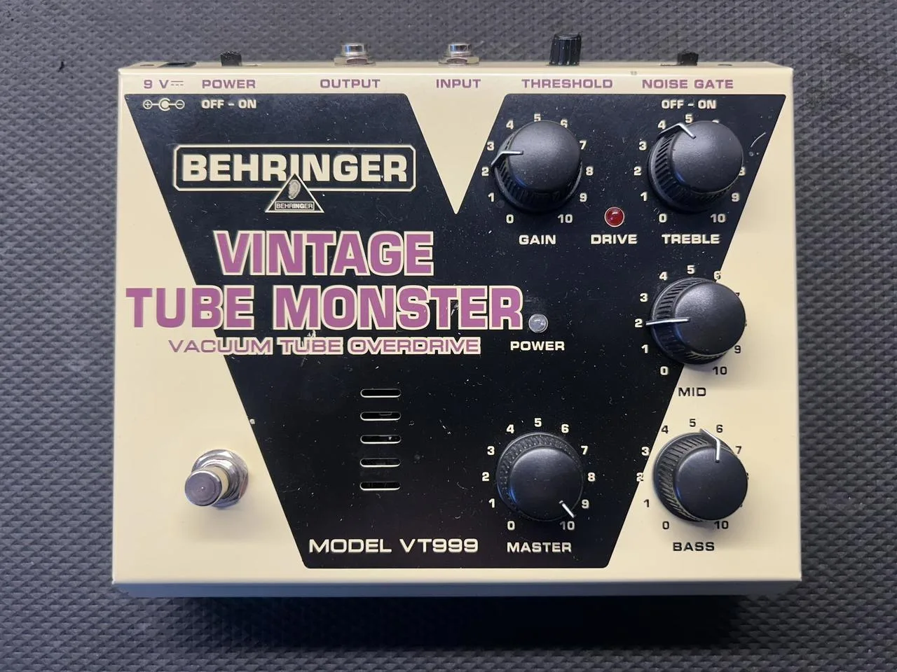 Behringer Vintage Tube Monster