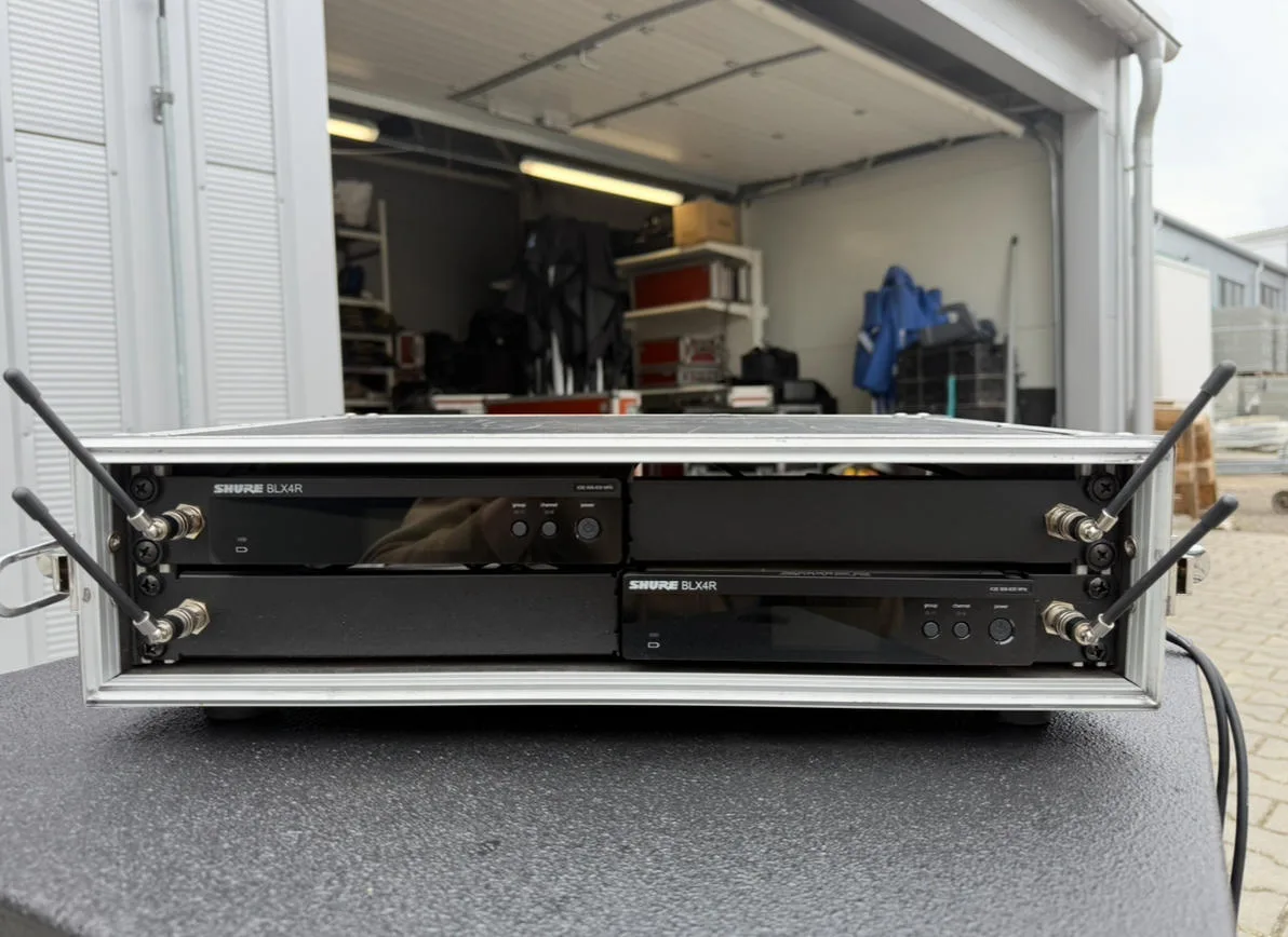 Prodám 2xShure BLX24R/Beta58 celý set