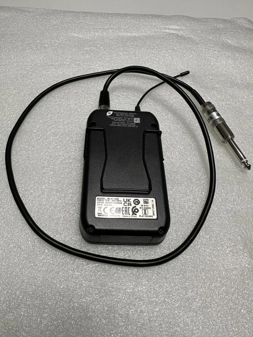 Shure BLX1-H8E Bodypack vysílač 518-542 MHz