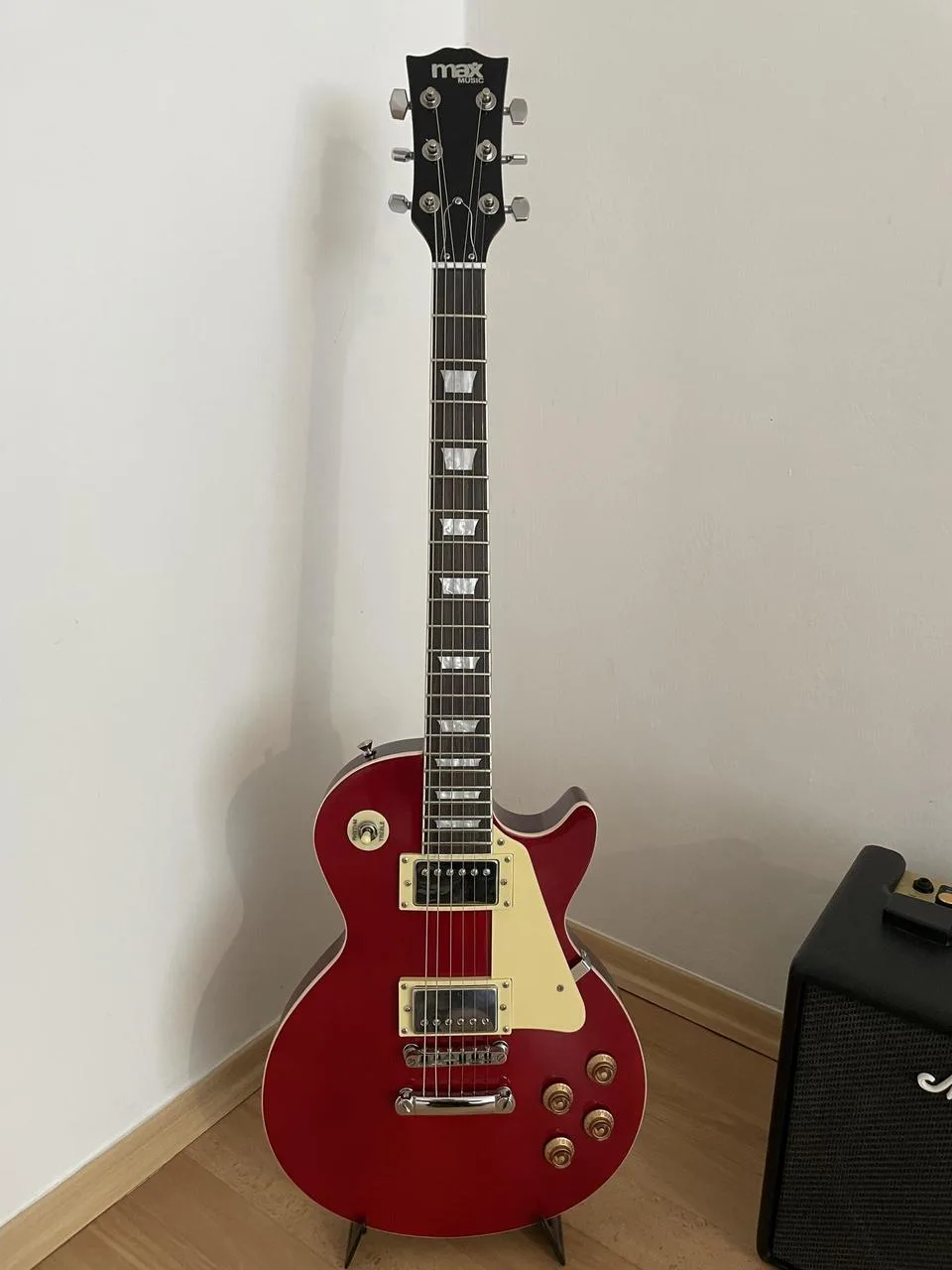 Les Paul Max Music