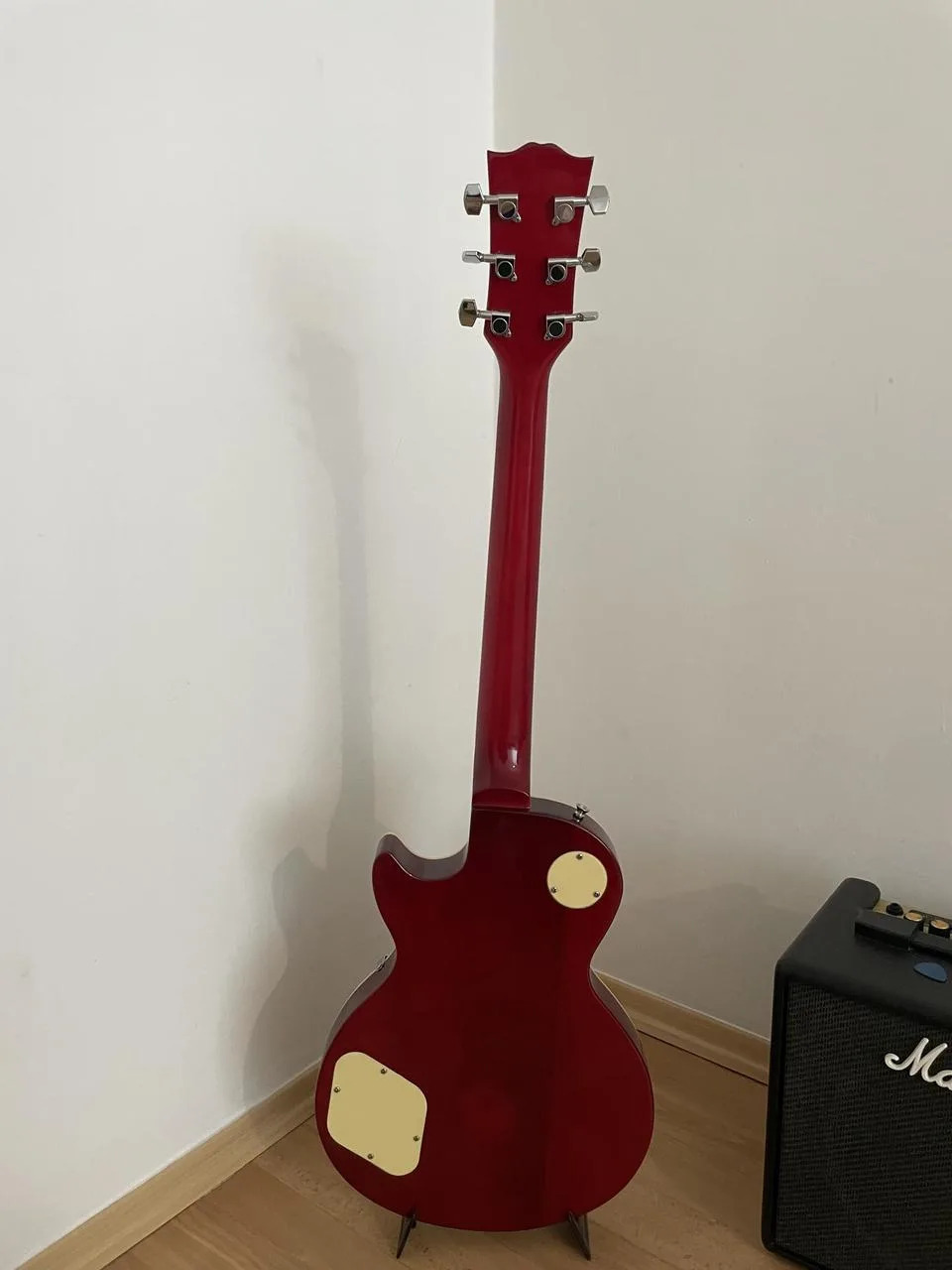 Les Paul Max Music