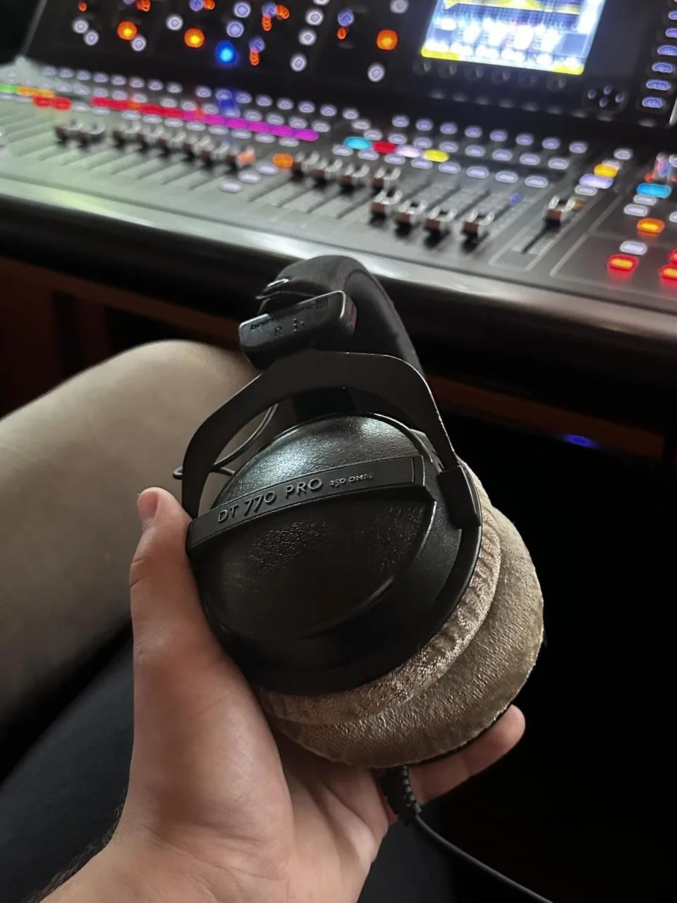 Beyerdynamic DT 770 PRO 250 Ohm – studiová sluchátka