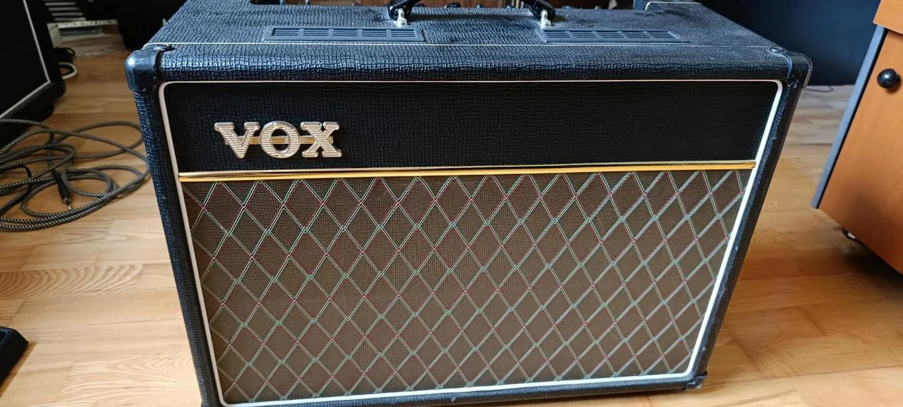 Vox AC 15