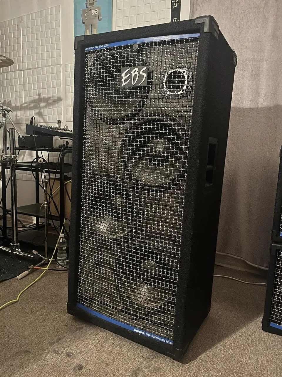 Bestie k mání … EBS 412 800W 4ohm