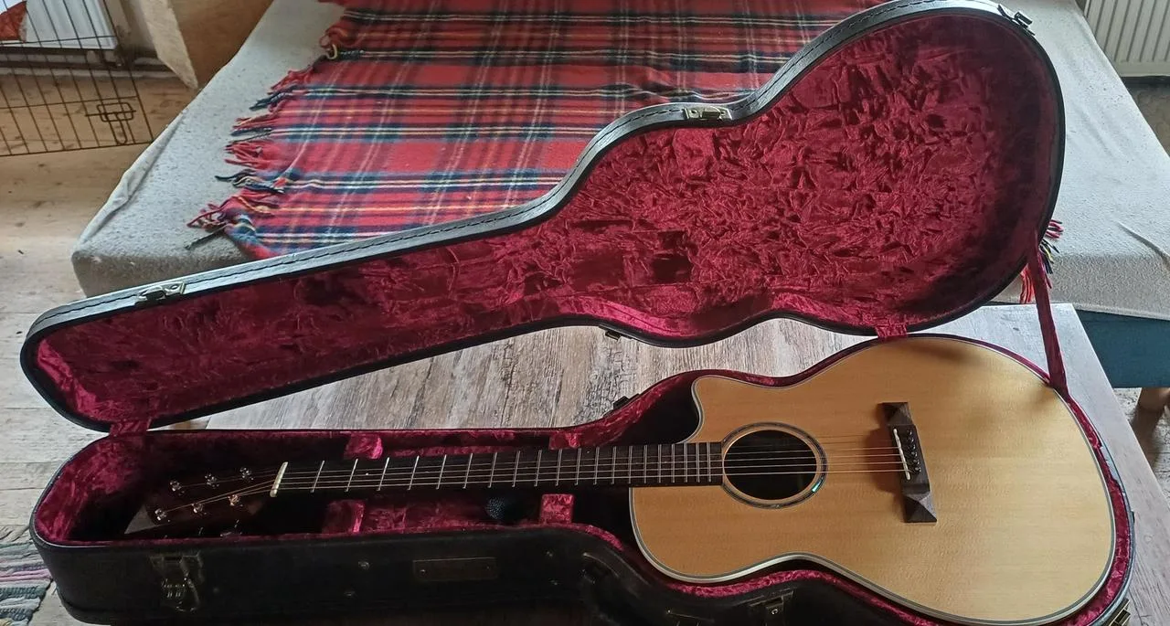 Tasman TA 200-GS-CE