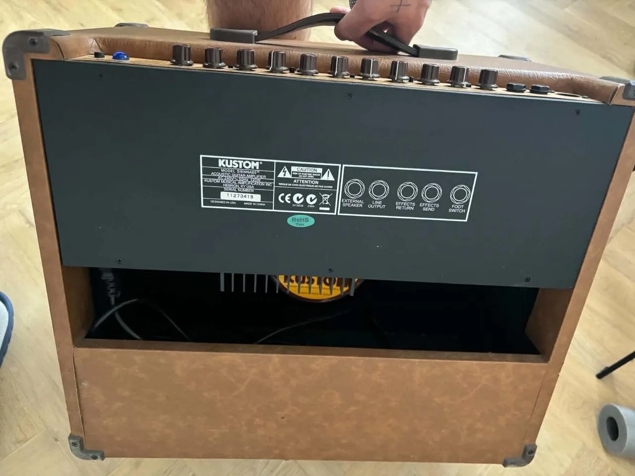 Akustické kombo Kustom Sienna 65