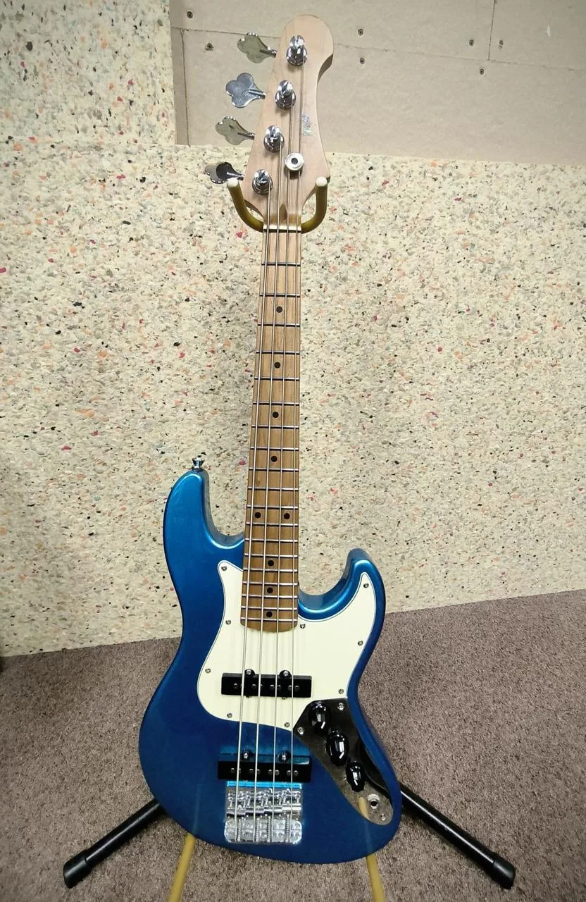 Flight mini bass