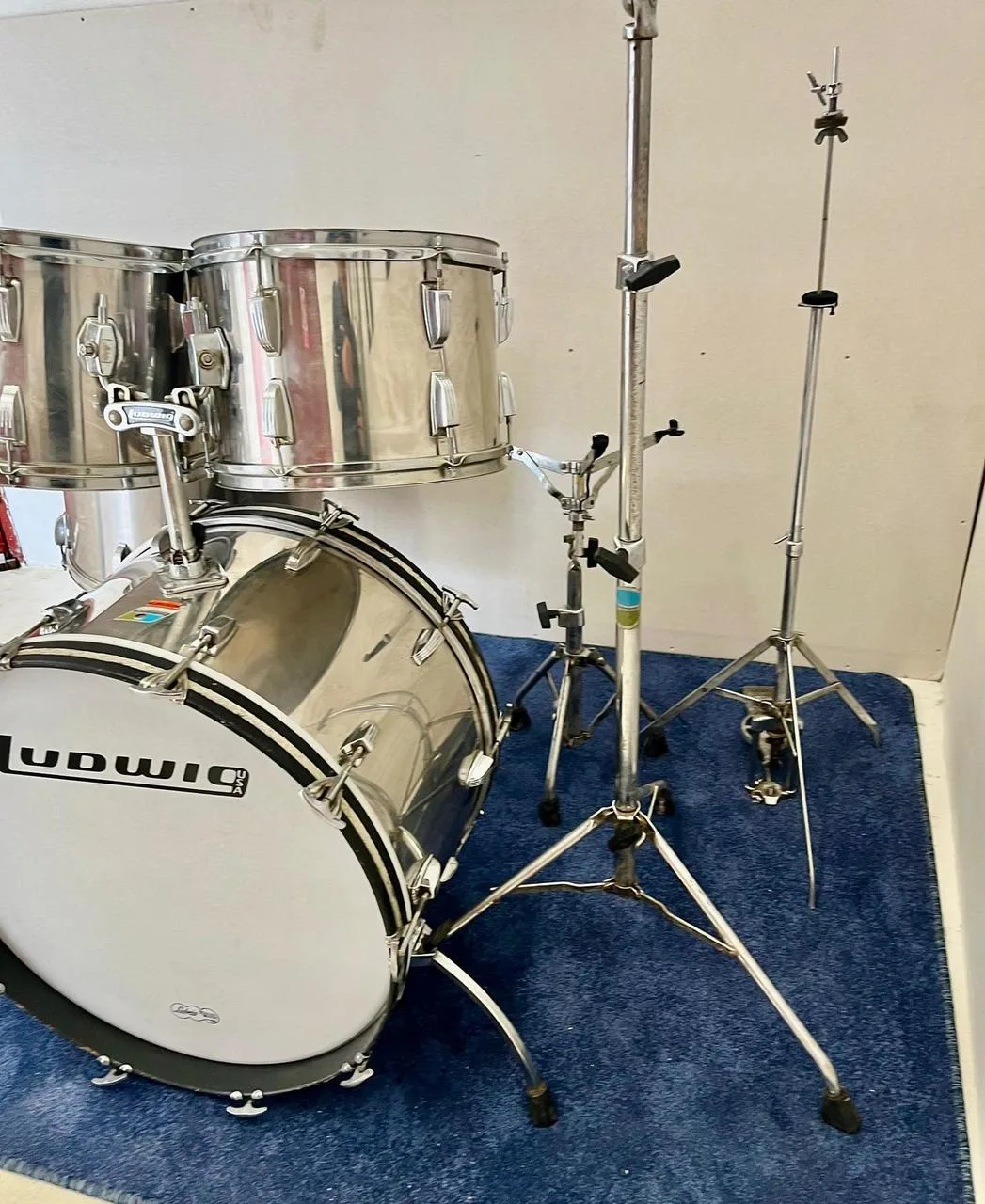 LUDWIG. STAINLESS