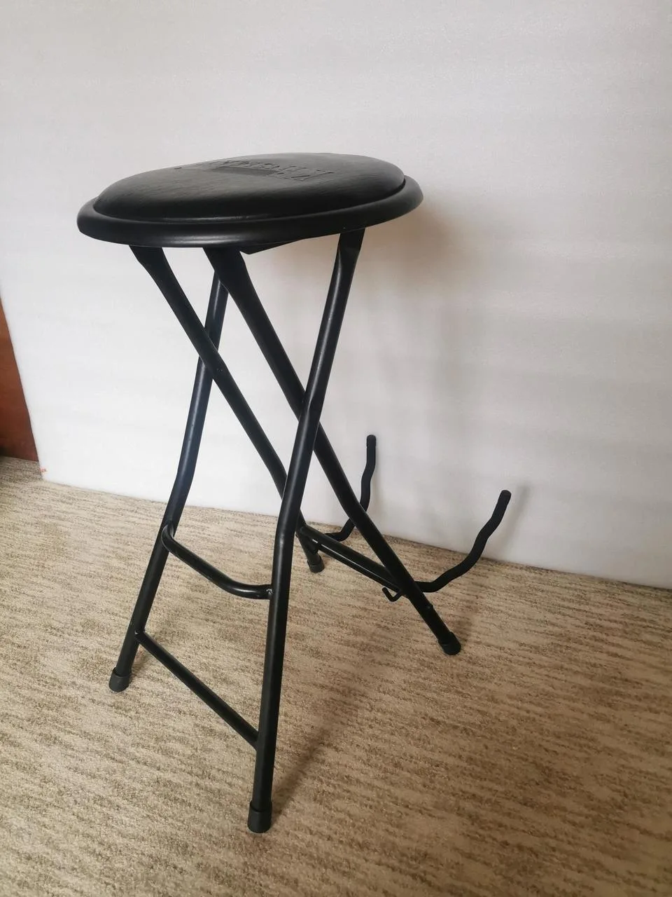 Kytarová stolička se stojanem KINSMAN KGS Dual Stool