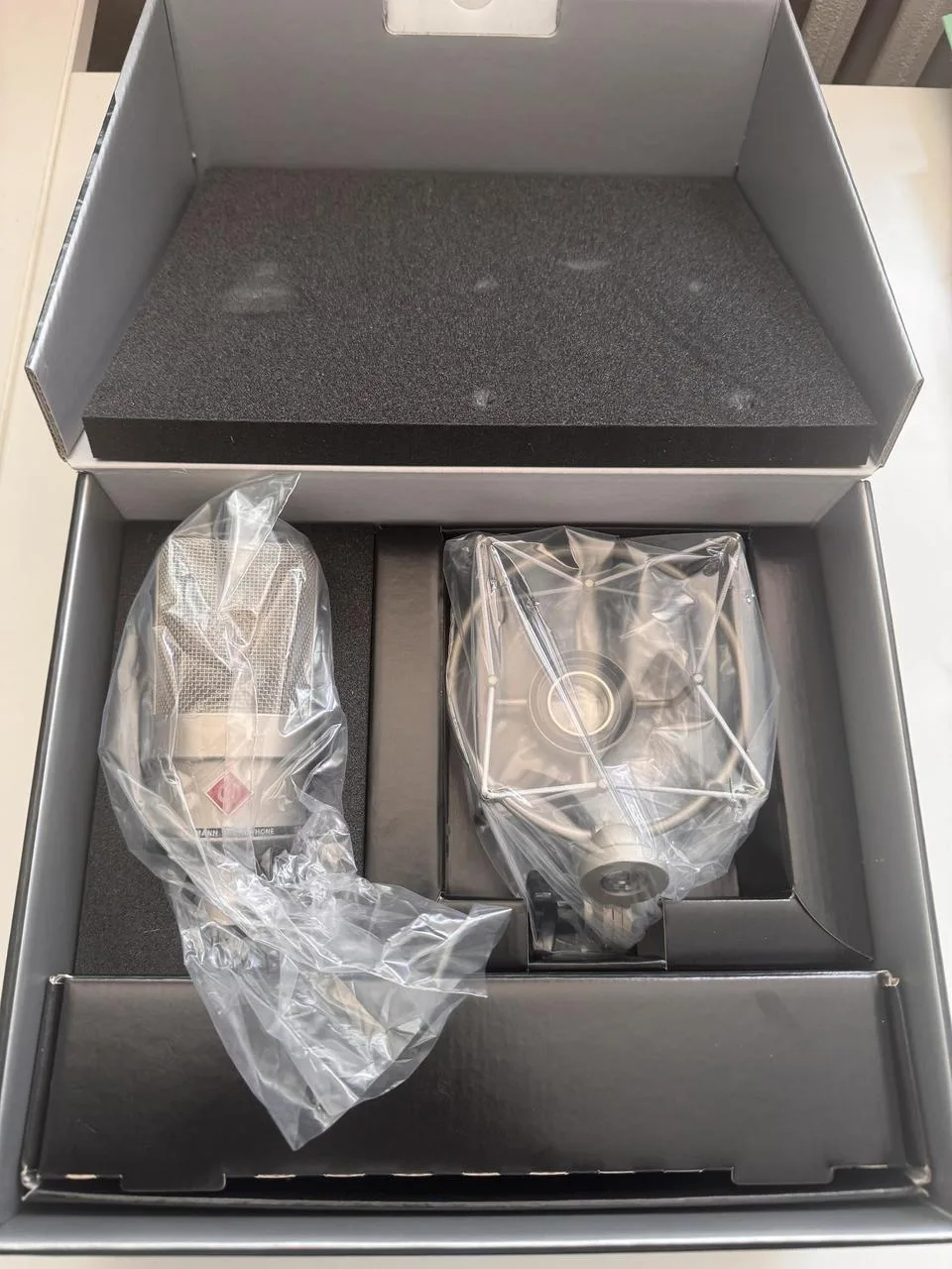 Neumann TLM 103