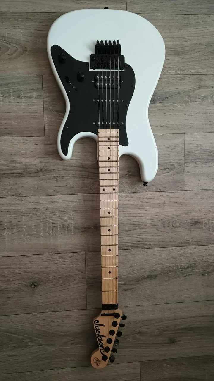 Jackson Adrian Smith - citaj pozorne cely inzerat