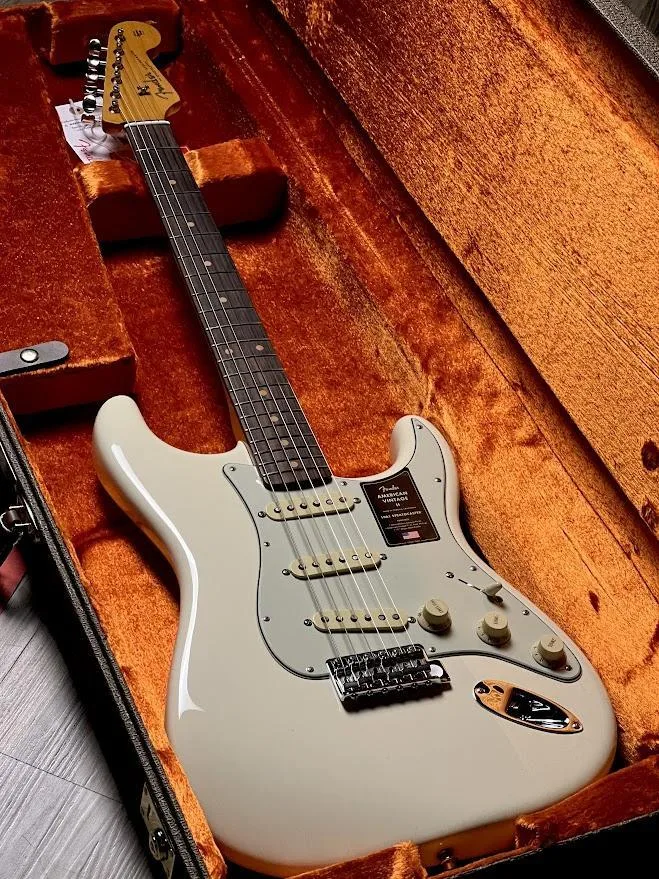 Kúpim Fender American vintage ii 61 (Avri)  73
