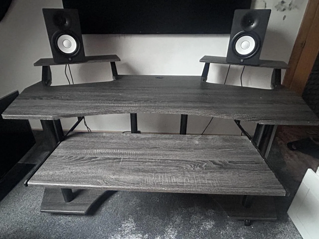 Studiový stůl - Milenium SD-180 B