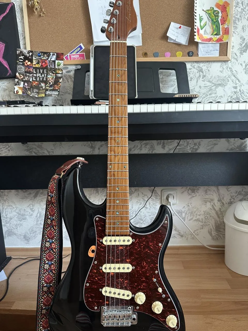 Stratocaster Sire Larry Carlton