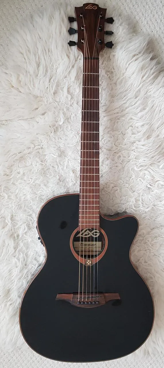 LAG Tramontane T100ASCE-BLK Auditorium slim Cutaway