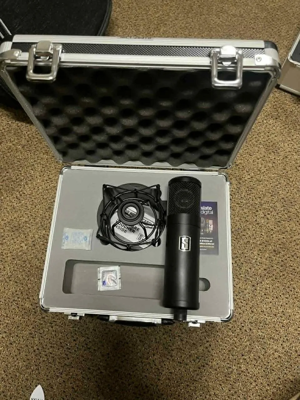 Slate Digital ML-1 (studiový mikrofon)
