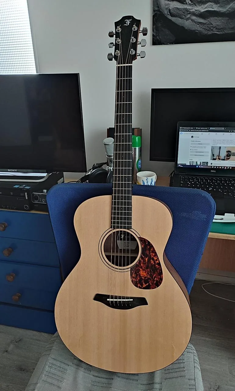 Furch Blue G-SW akustická kytara