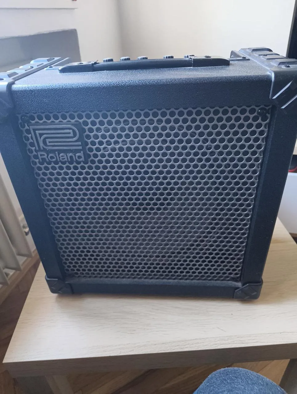 Roland Cube 30x