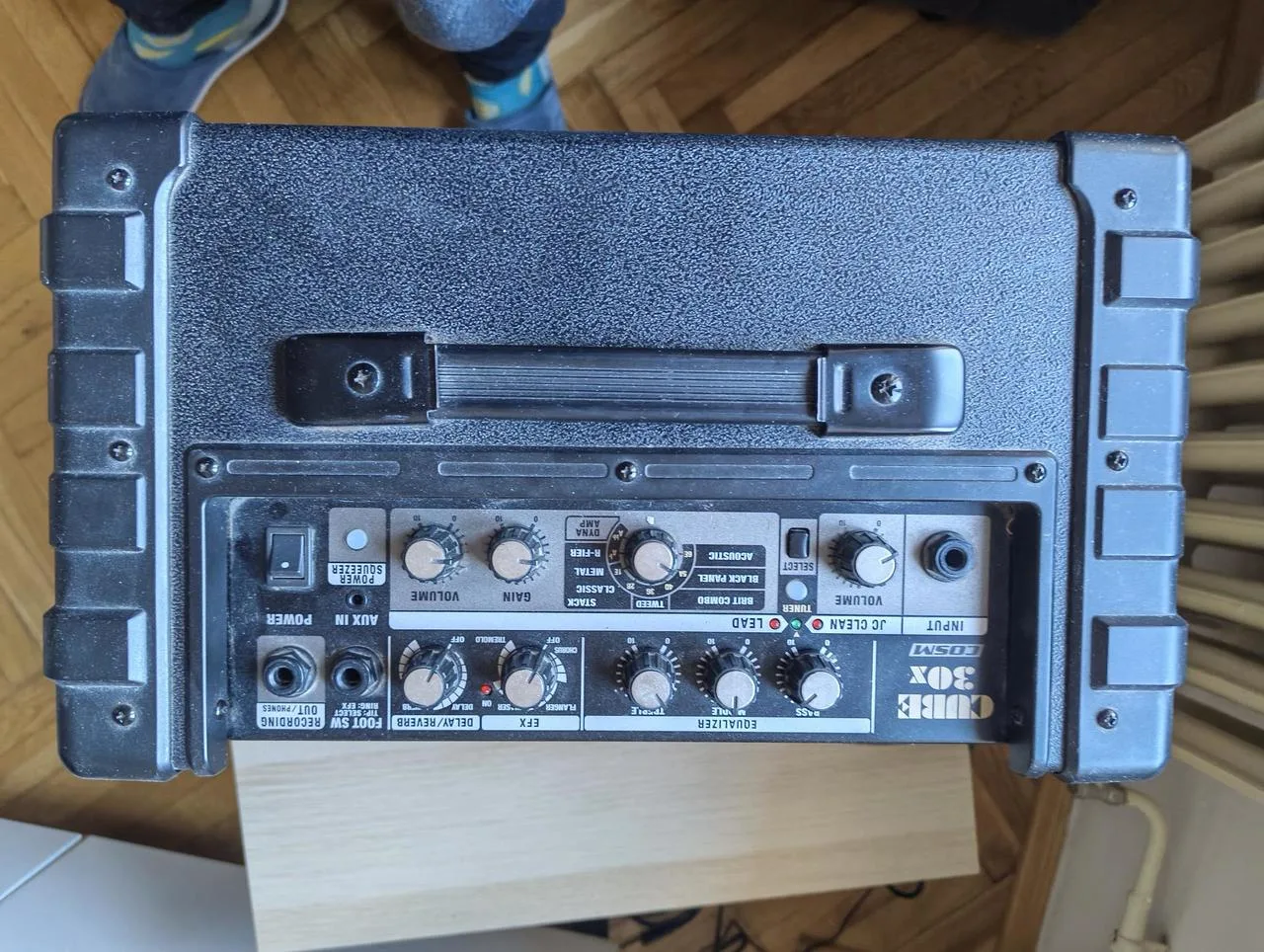 Roland Cube 30x