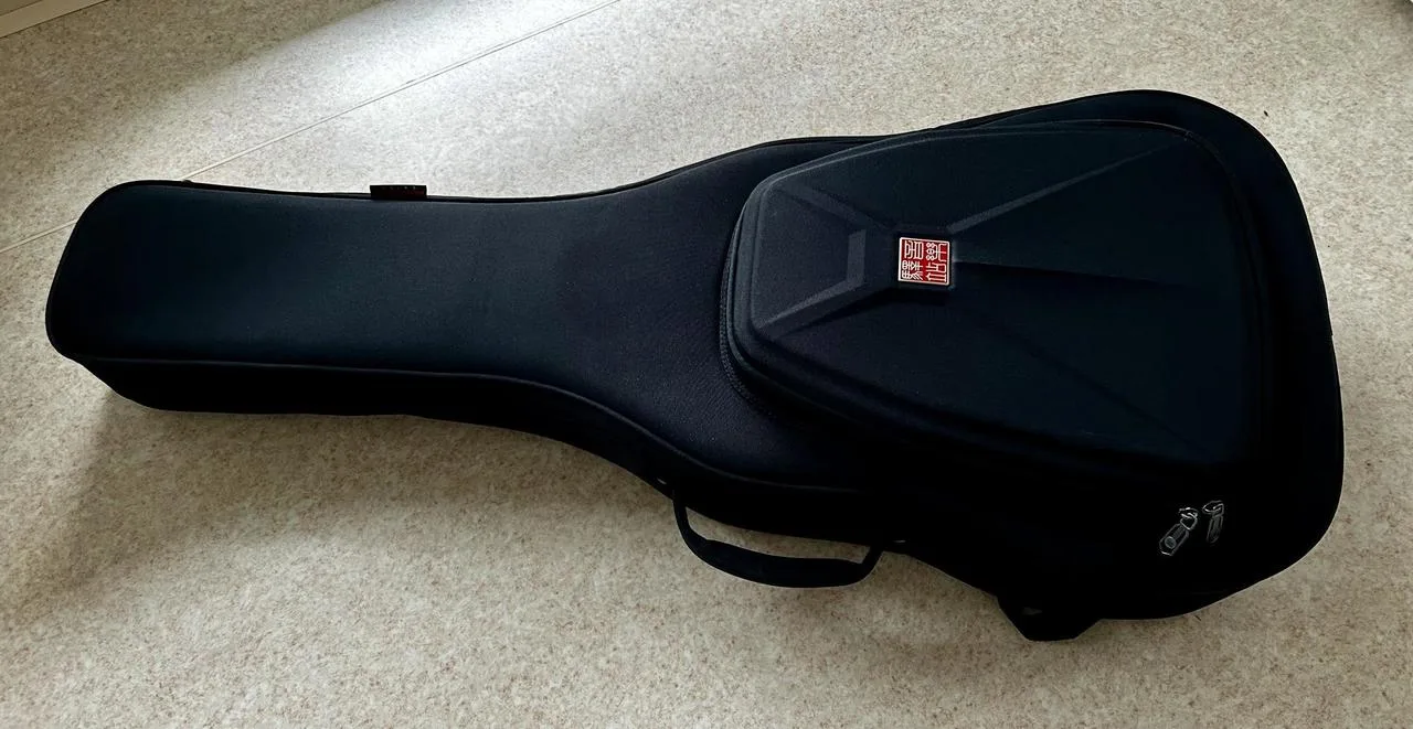 Yamaha APX 700 II NT + Music Area WIND20 PRO obal