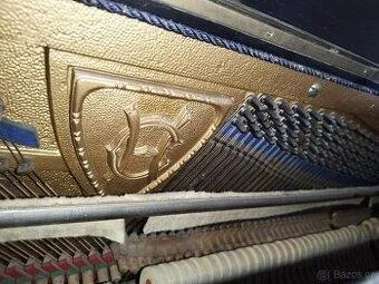 Prodám koncertní piano