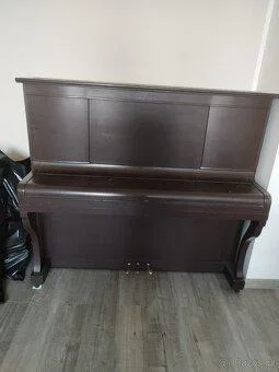 Prodám koncertní piano