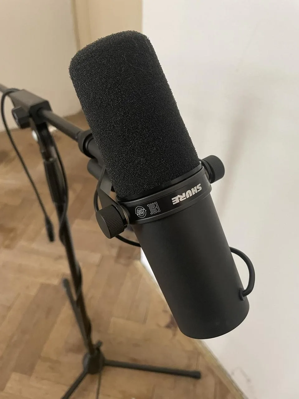 SHURE SM7B