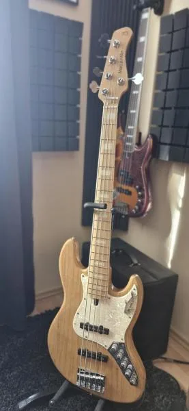 Sire Marcus Miller V7 5