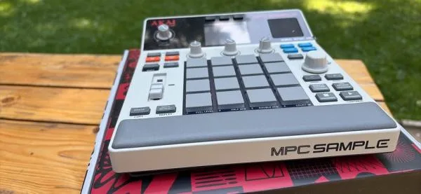 Akai MPC Sample