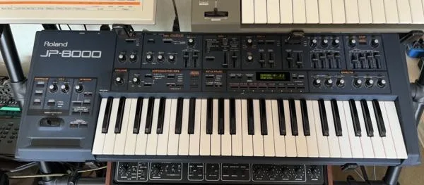 Roland JP-8000