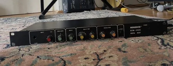 Monarch EEM-2500 Digital Delay