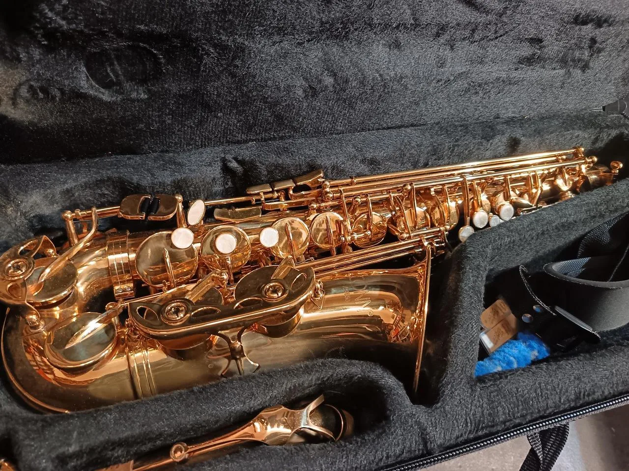 Alt saxofon C. G. Conn  AS650