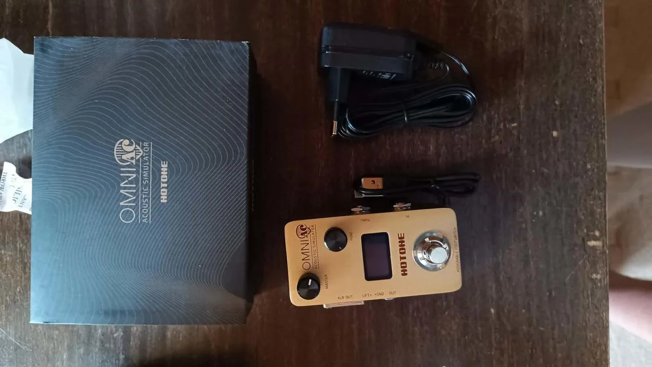 Hotone Omni AC Acoustic Simulator