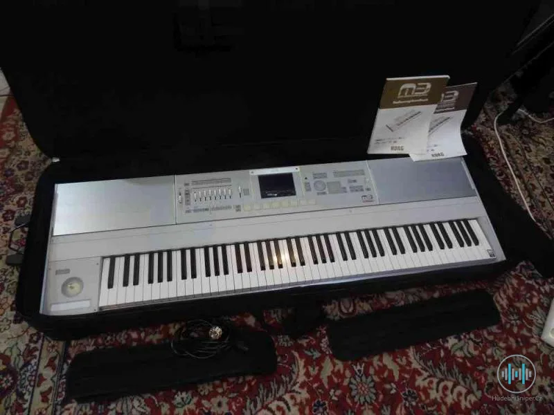 Korg M3 88 - bezchybný stav aj s púzdrom