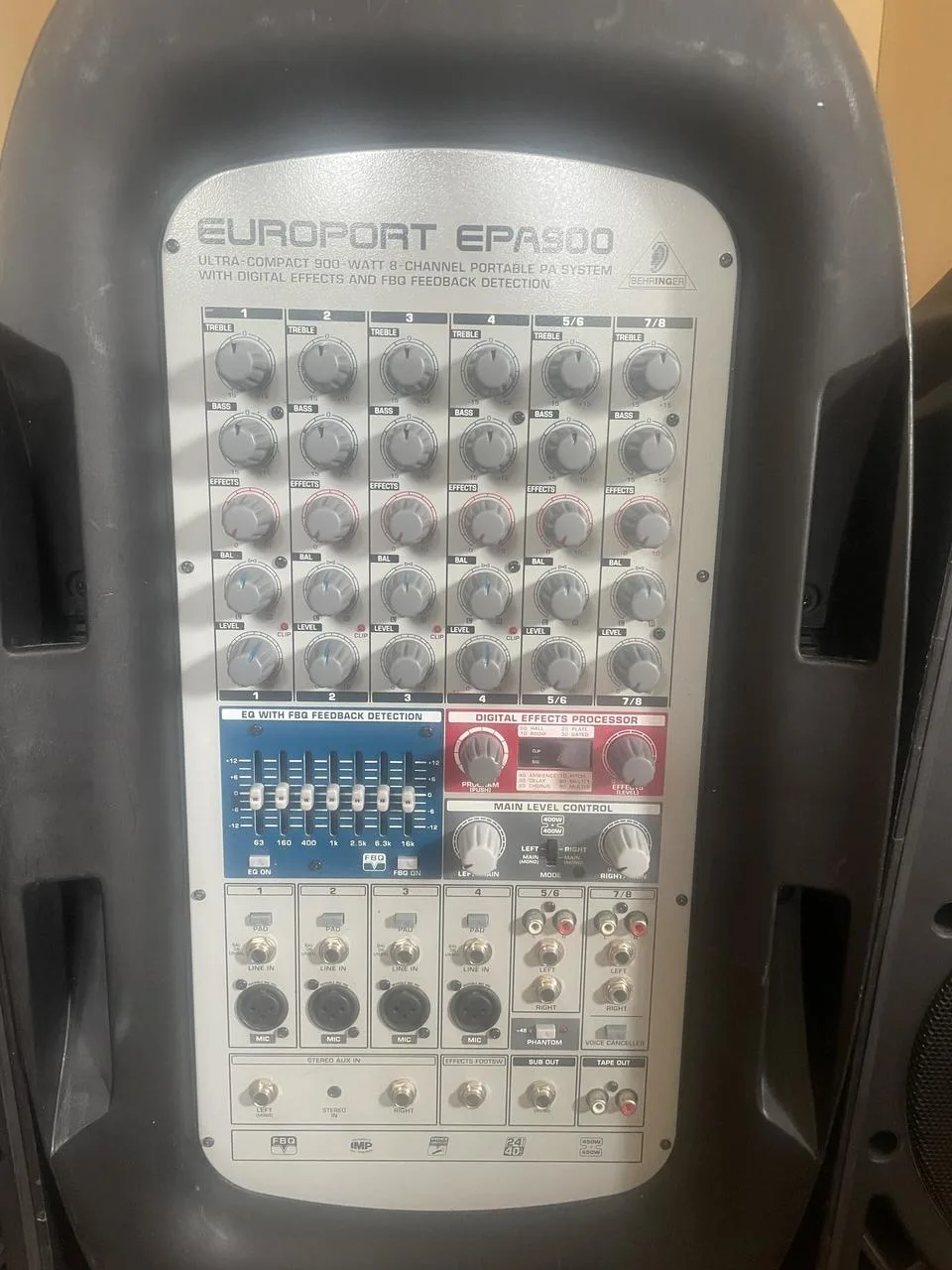 Behringer EPA900