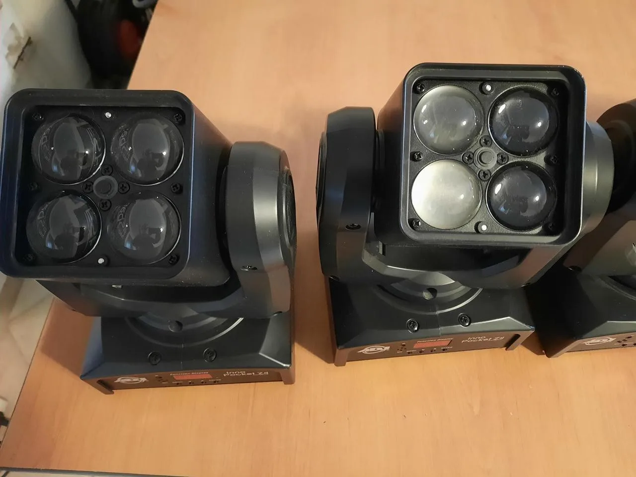 Sada 4x otočná hlava ADJ Inno Pocket Z4