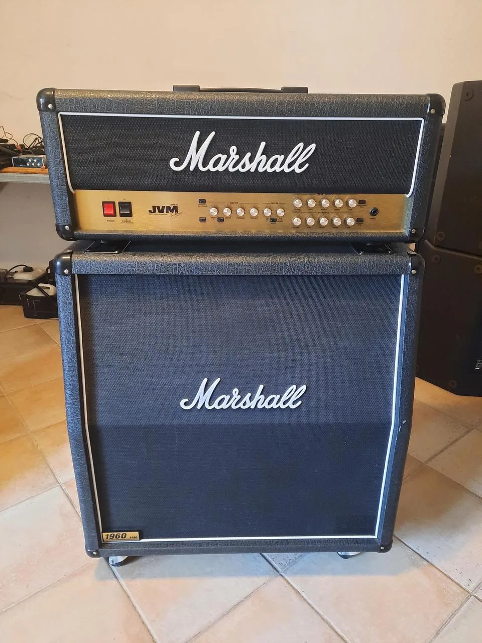 zesilovač Marshall JVM 205H+reprobox Marshall 1960A
