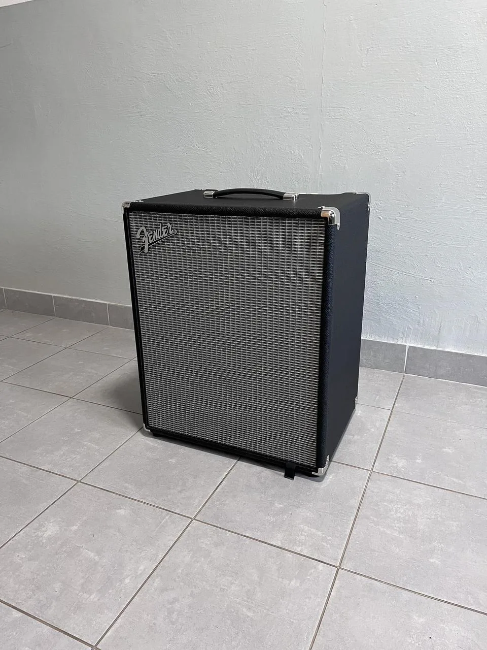 Predám Fender Rumble 500 V3