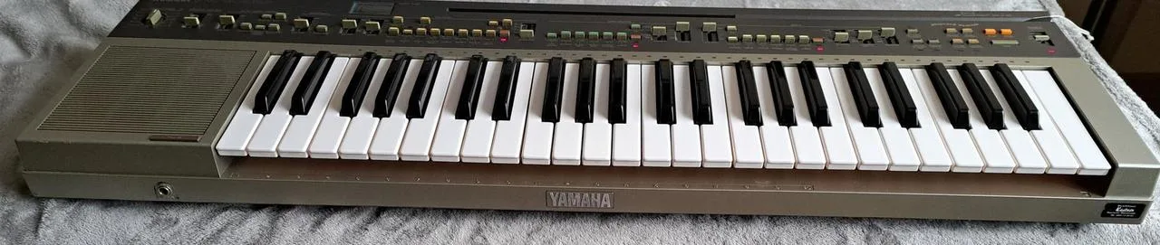 Yamaha PC-1000
