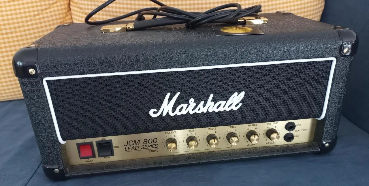 Marshall JCM 800 studio 20 watt hlava