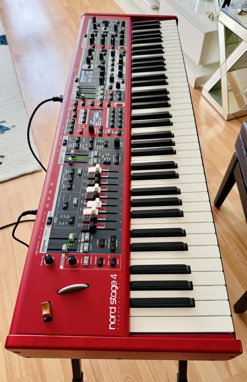 Nord Stage 4 73